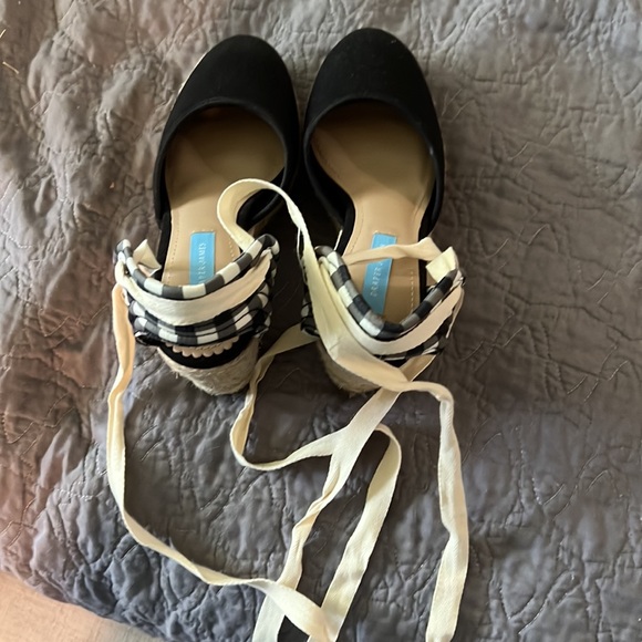 NEVER WORN Draper, James Espirdrilles, adorable size 6 1/2